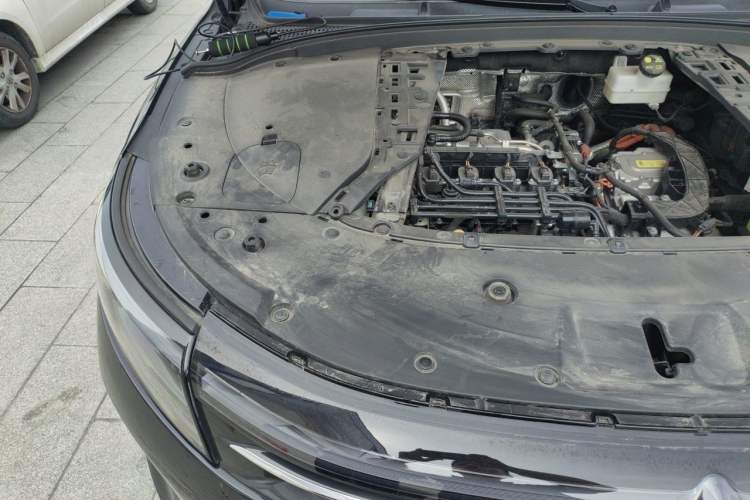 Used Hima AITO M7 2024 1.5T Intelligent Drive 4WD Ultra Version 5 Seats Engine Bay Right