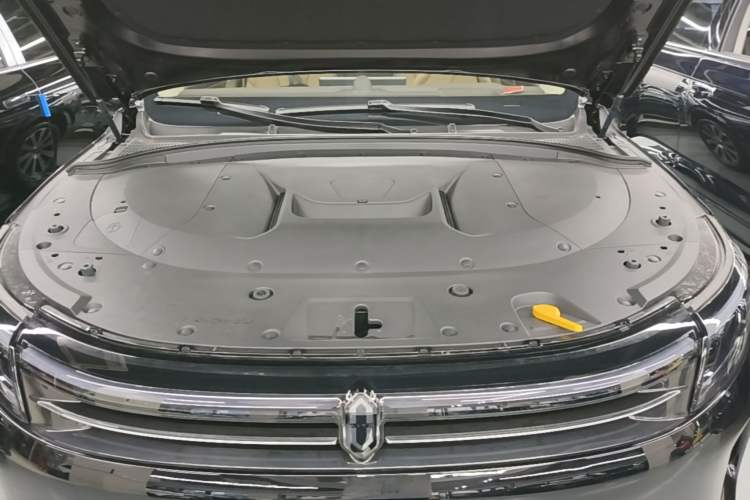 Used Hima AITO M7 2024 1.5T Intelligent Driving Rear-Drive Pro Version 5 Seats Engine Bay