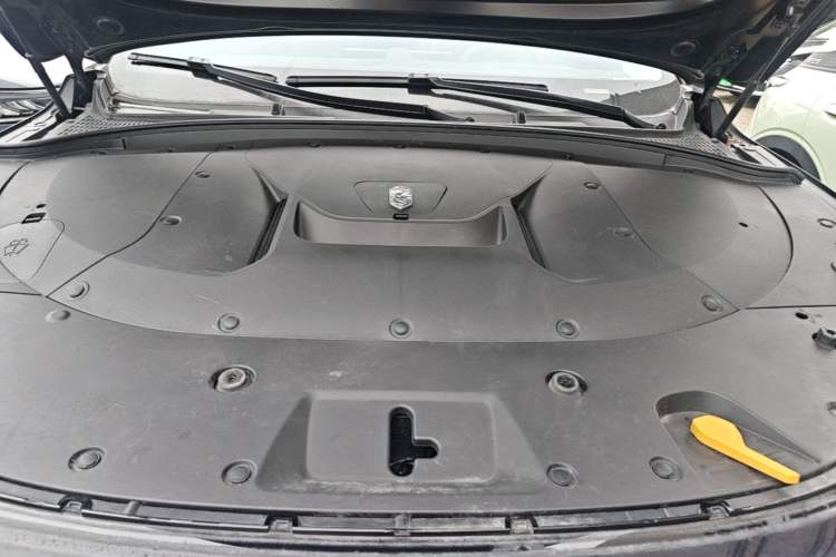 Used Hima AITO M7 2024 1.5T Rear-Drive Plus Version 6 Seats Engine Bay