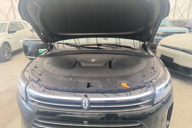Used Hima AITO M7 2024 1.5T Rear-Drive Plus Version 5 Seats Engine Bay