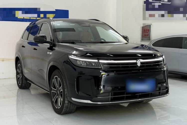 Used Hima AITO M7 2024 1.5T Intelligent Driving 4WD Pro Edition 6 Seats Exterior 2