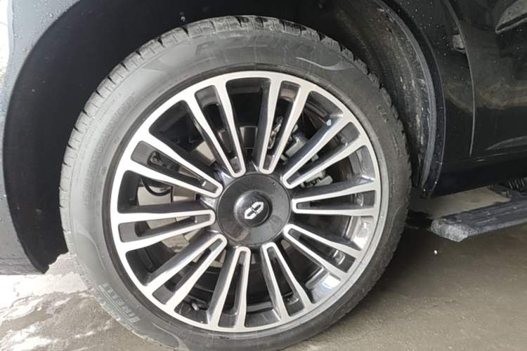 Used Hima AITO M7 2024 1.5T Intelligent Driving Rear-Drive Ultra Version 6 Seats Exterior 5