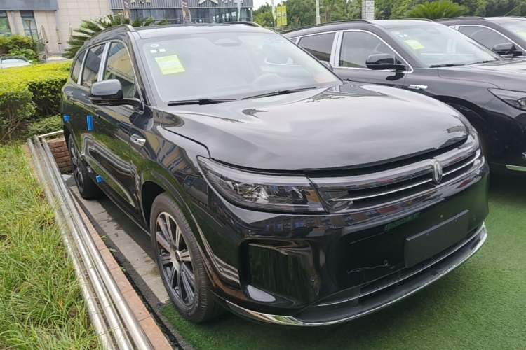 Used Hima AITO M7 2024 1.5T Intelligent Driving Rear-Drive Pro Version 5 Seats Front Right 45 Deg