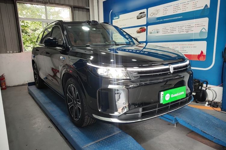 Used Hima AITO M7 2024 1.5T Intelligent Driving Rear-Drive Ultra Version 6 Seats Front Right 45 Deg