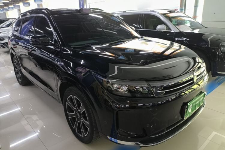 Used Hima AITO M7 2024 1.5T Intelligent Drive 4WD Ultra Version 5 Seats Front Right 45 Deg