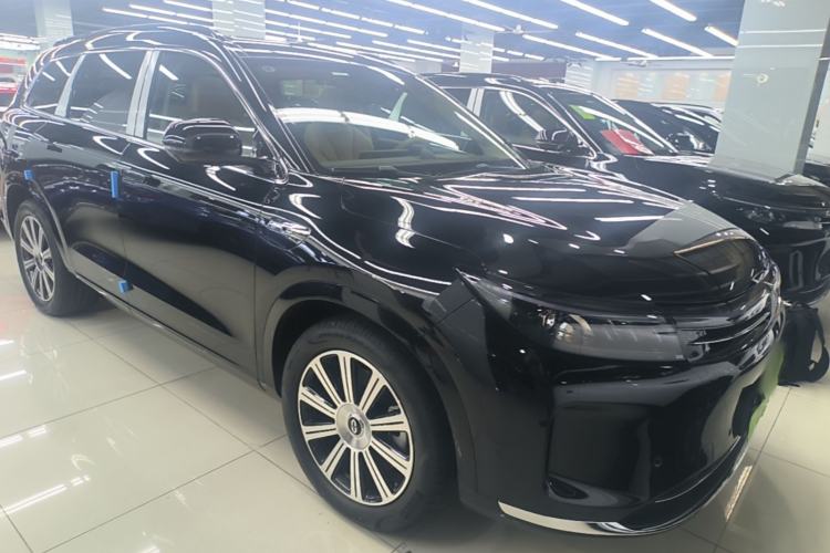 Used Hima AITO M7 2024 1.5T Intelligent Driving Rear-Drive Pro Version 5 Seats Front Right 45 Deg