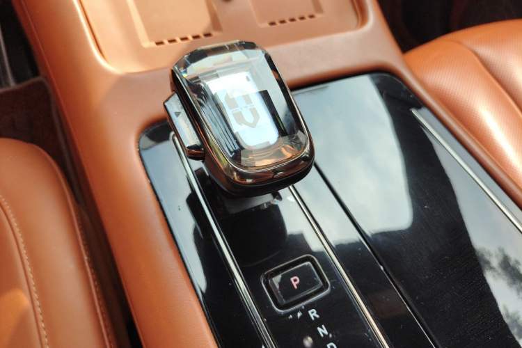 Used Hima AITO M7 2024 1.5T Intelligent Driving Rear-Drive Ultra Version 6 Seats Gear Lever