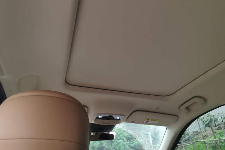 Used Hima AITO M7 2024 1.5T Intelligent Driving 4WD Max Edition 5 Seats Headliner