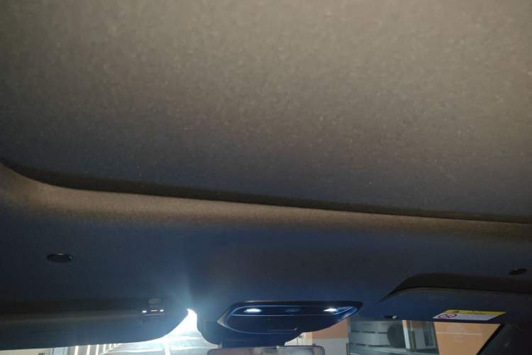 Used Hima AITO M7 2024 1.5T Intelligent Driving Rear-Drive Ultra Version 6 Seats Headliner