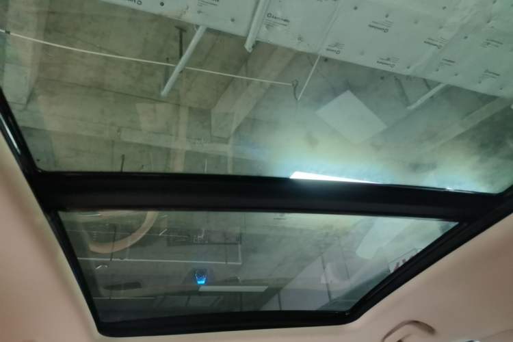 Used Hima AITO M7 2024 1.5T Intelligent Drive Rear-Drive Ultra Version 5 Seats Headliner