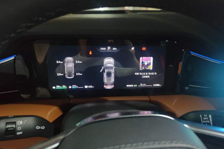 Used Hima AITO M7 2024 1.5T Intelligent Driving Rear-Drive Ultra Version 6 Seats Instrument Cluster