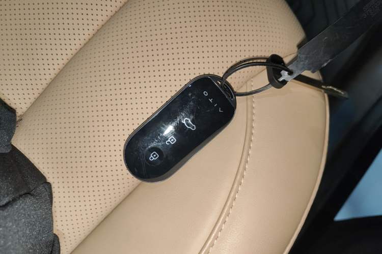Used Hima AITO M7 2024 1.5T Intelligent Driving Rear-Drive Pro Version 5 Seats Interior 1