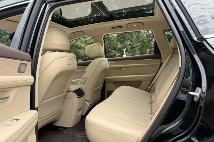 Used Hima AITO M7 2024 1.5T Intelligent Driving Rear-Drive Pro Version 5 Seats Interior 2