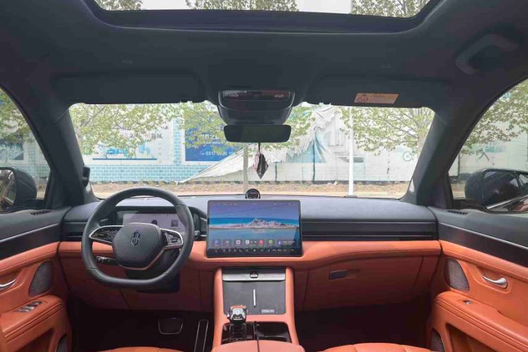 Used Hima AITO M7 2024 1.5T Intelligent Driving Rear-Drive Pro Version 5 Seats Interior 3