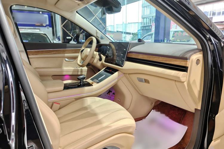 Used Hima AITO M7 2024 1.5T Intelligent Driving Rear-Drive Pro Version 6 Seats Interior 8