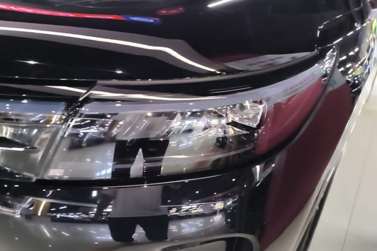 Used Hima AITO M7 2024 1.5T Intelligent Driving Rear-Drive Pro Version 5 Seats Left Front Headlight