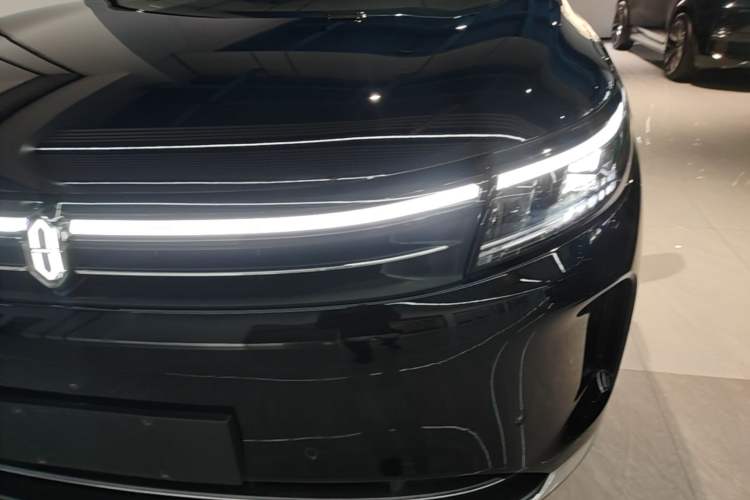 Used Hima AITO M7 2024 1.5T Intelligent Drive Rear-Drive Ultra Version 5 Seats Left Front Headlight