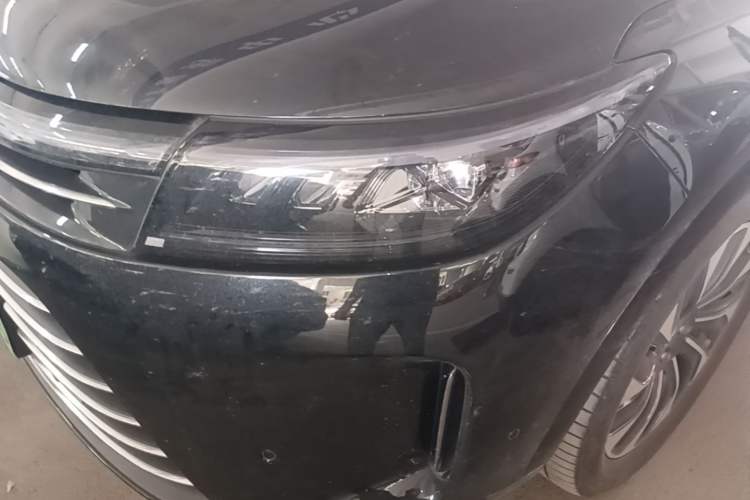 Used Hima AITO M7 2024 1.5T Rear-Drive Plus Version 5 Seats Left Front Headlight