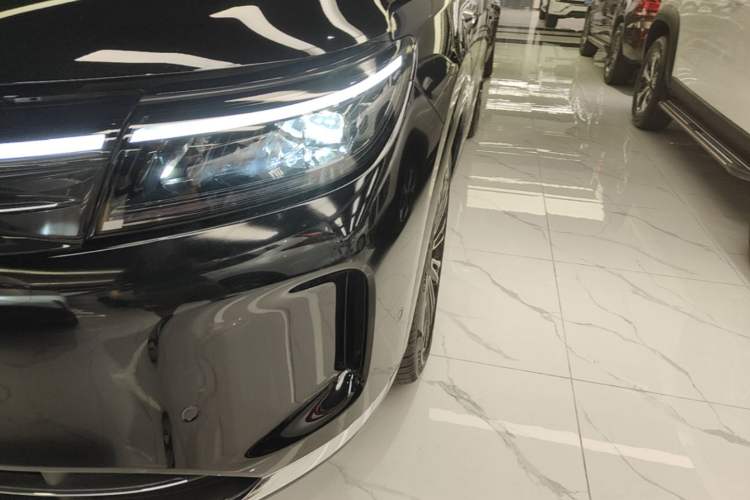 Used Hima AITO M7 2024 1.5T Intelligent Drive 4WD Ultra Version 5 Seats Left Front Headlight