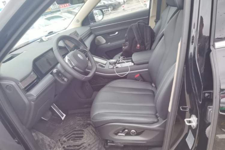 Used Hima AITO M7 2024 1.5T Four-Wheel Drive Plus Version 5 Seats Left Front Seat