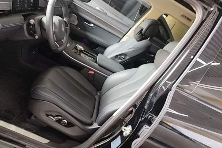 Used Hima AITO M7 2024 1.5T Intelligent Driving 4WD Max Edition 5 Seats Left Front Seat