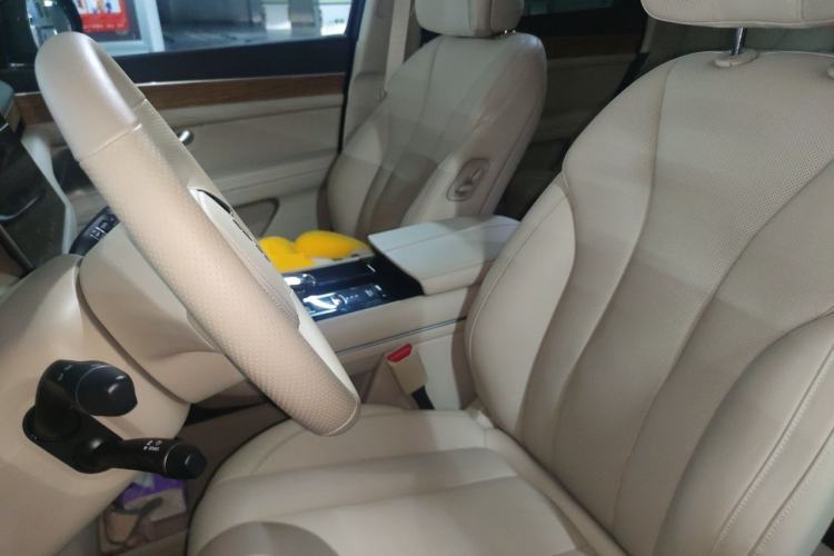 Used Hima AITO M7 2024 1.5T Intelligent Driving Rear-Drive Max Edition 5 Seats Left Front Seat
