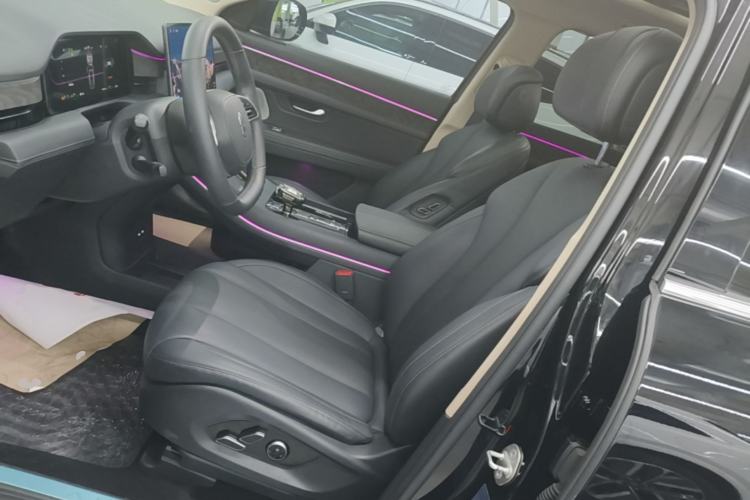 Used Hima AITO M7 2024 1.5T Rear-Drive Plus Version 5 Seats Left Front Seat