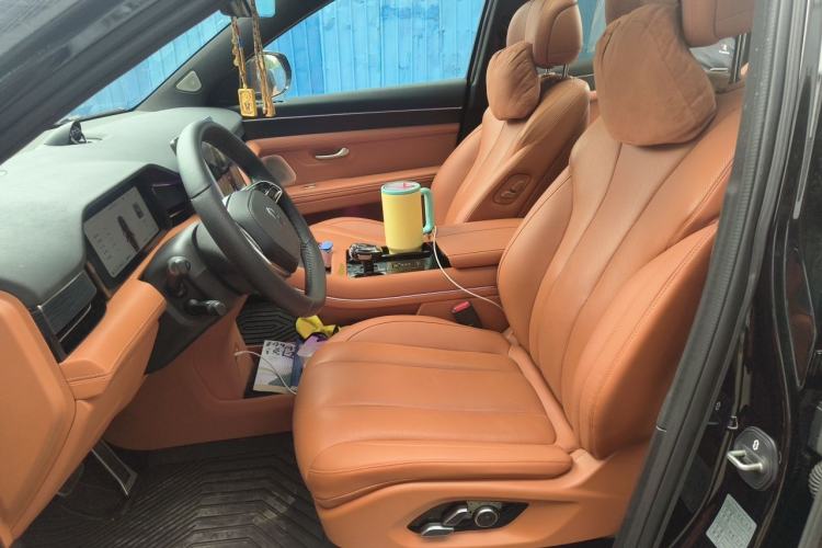 Used Hima AITO M7 2024 1.5T Intelligent Driving Rear-Drive Ultra Version 6 Seats Left Front Seat