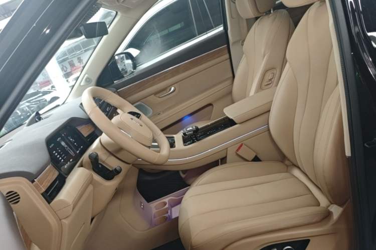 Used Hima AITO M7 2024 1.5T Intelligent Driving Rear-Drive Pro Version 5 Seats Left Front Seat