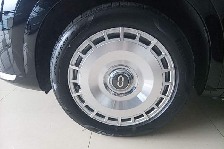 Used Hima AITO M7 2024 1.5T Intelligent Driving Rear-Drive Max Edition 5 Seats Left Front Wheel Hub
