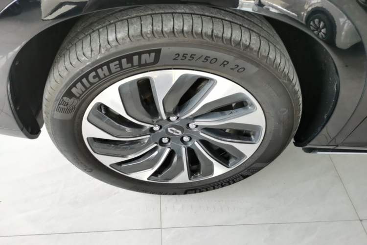 Used Hima AITO M7 2024 1.5T Intelligent Driving 4WD Max Edition 5 Seats Left Front Wheel Hub