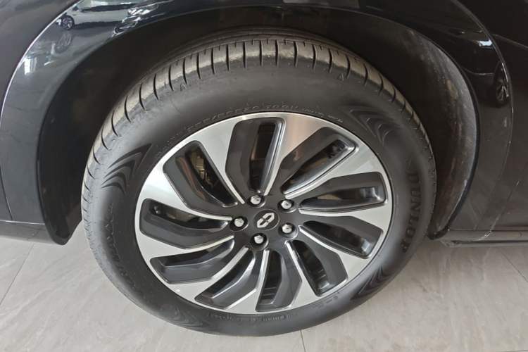 Used Hima AITO M7 2024 1.5T Intelligent Driving 4WD Max Edition 5 Seats Left Front Wheel Hub