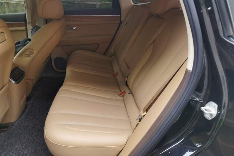 Used Hima AITO M7 2024 1.5T Intelligent Driving 4WD Max Edition 5 Seats Left Rear Seat