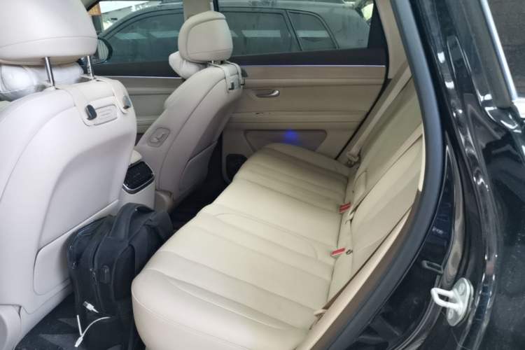 Used Hima AITO M7 2024 1.5T Intelligent Drive 4WD Ultra Version 5 Seats Left Rear Seat