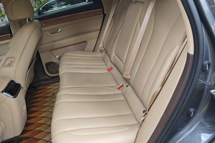 Used Hima AITO M7 2024 1.5T Rear-Drive Plus Version 5 Seats Left Rear Seat