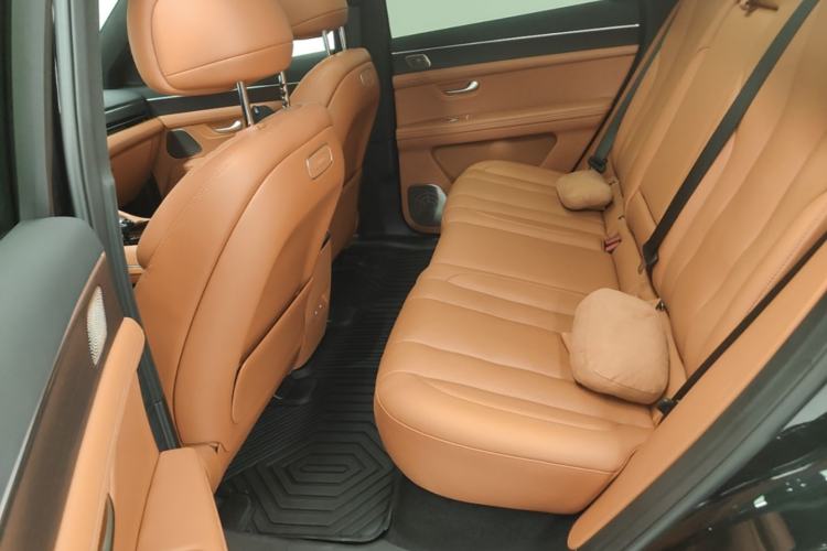 Used Hima AITO M7 2024 1.5T Intelligent Drive Rear-Drive Ultra Version 5 Seats Left Rear Seat