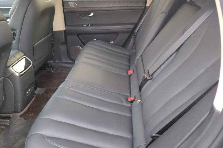 Used Hima AITO M7 2024 1.5T Intelligent Driving 4WD Max Edition 5 Seats Left Rear Seat