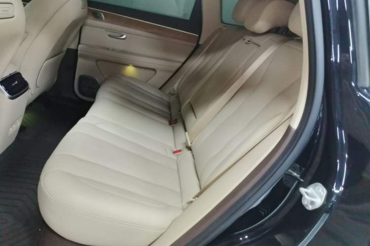 Used Hima AITO M7 2024 1.5T Intelligent Driving Rear-Drive Max Edition 5 Seats Left Rear Seat