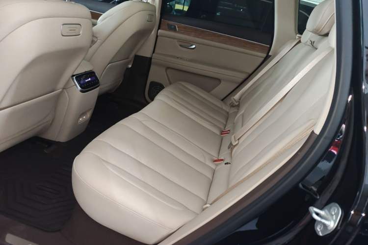 Used Hima AITO M7 2024 1.5T Intelligent Driving 4WD Max Edition 5 Seats Left Rear Seat