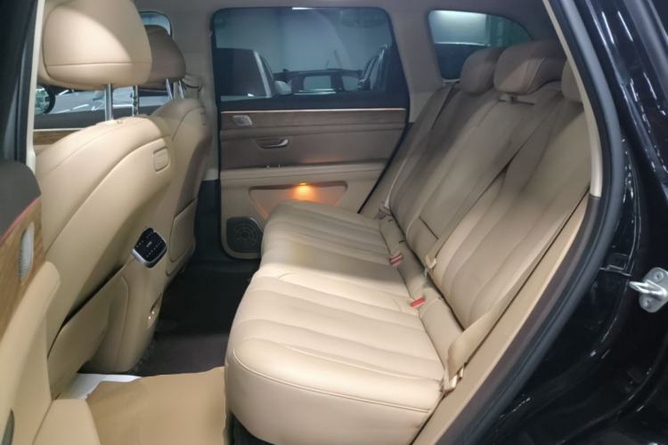 Used Hima AITO M7 2024 1.5T Intelligent Drive Rear-Drive Ultra Version 5 Seats Left Rear Seat