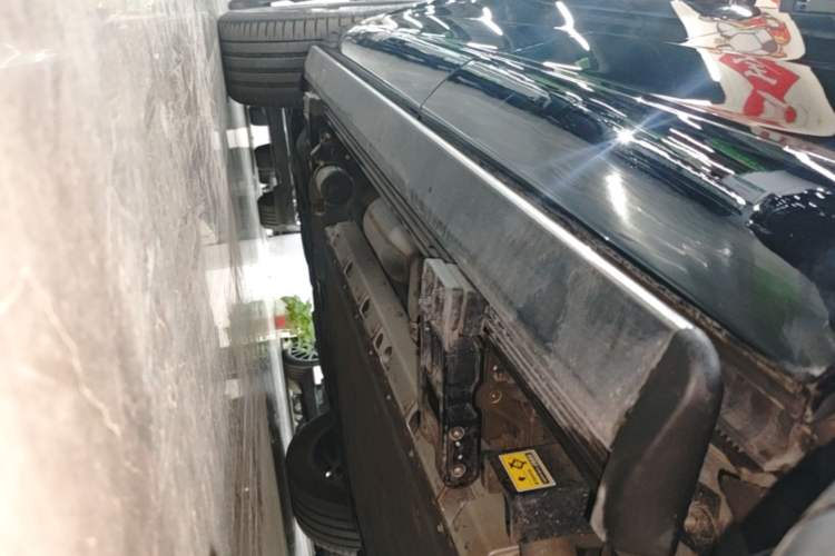 Used Hima AITO M7 2024 1.5T Rear-Drive Plus Version 5 Seats Left Side Sill