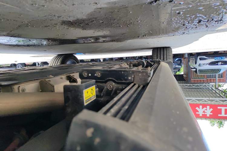 Used Hima AITO M7 2024 1.5T Intelligent Driving Rear-Drive Pro Version 5 Seats Left Side Sill