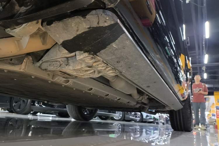 Used Hima AITO M7 2024 1.5T Intelligent Driving 4WD Pro Edition 5 Seats Left Side Sill