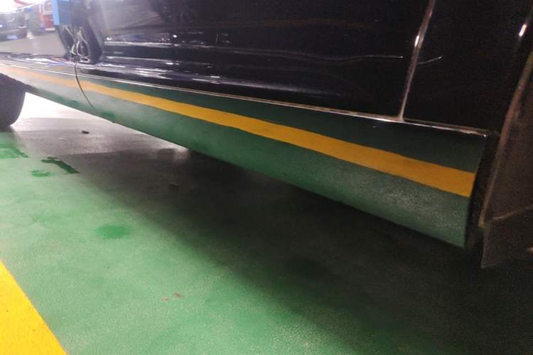 Used Hima AITO M7 2024 1.5T Rear-Drive Plus Version 5 Seats Left Side Sill