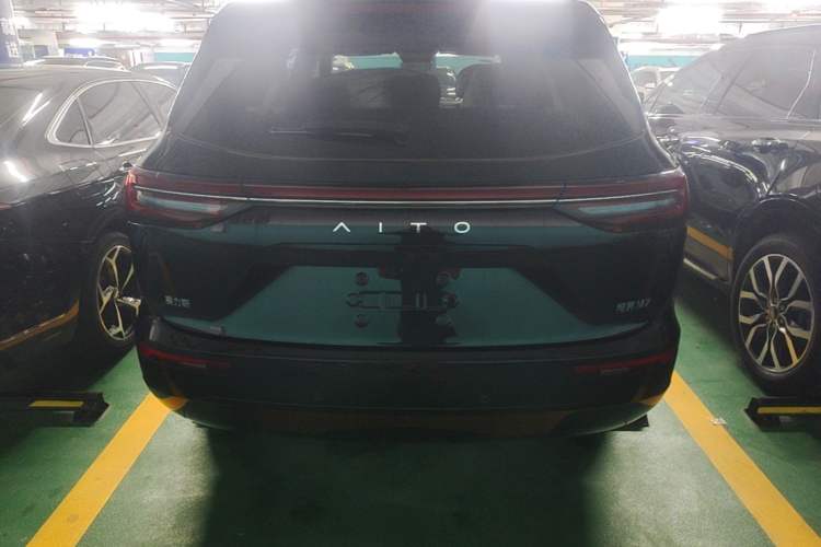 Used Hima AITO M7 2024 1.5T Rear-Drive Plus Version 5 Seats Rear