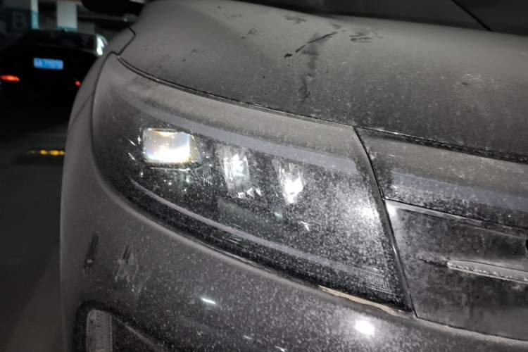 Used Hima AITO M7 2024 1.5T Intelligent Driving Rear-Drive Pro Version 5 Seats Right Front Headlight