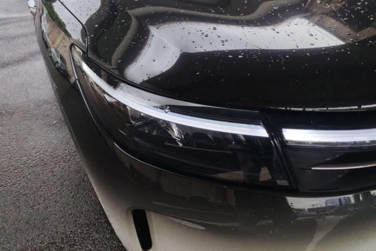 Used Hima AITO M7 2024 1.5T Intelligent Drive Rear-Drive Ultra Version 5 Seats Right Front Headlight