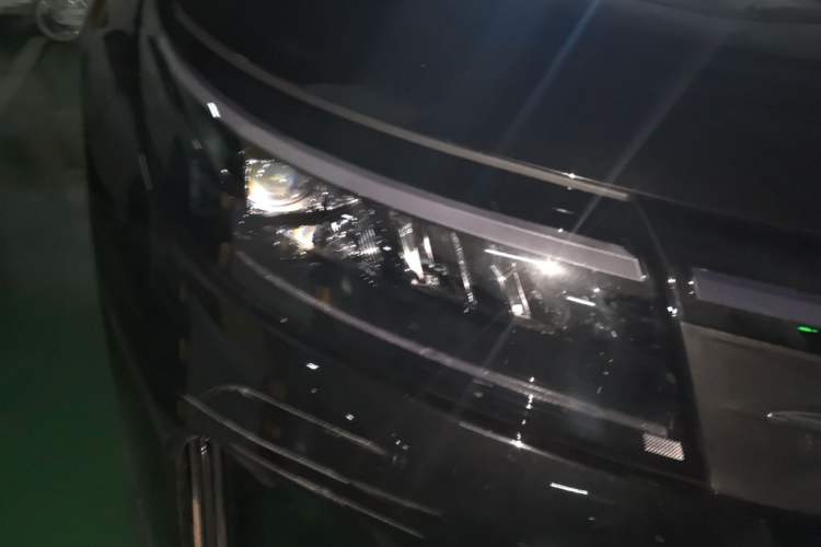 Used Hima AITO M7 2024 1.5T Intelligent Driving 4WD Max Edition 5 Seats Right Front Headlight