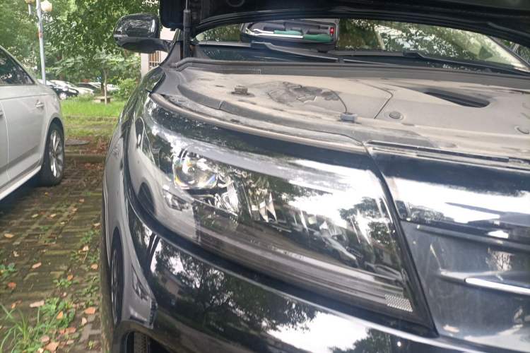 Used Hima AITO M7 2024 1.5T Intelligent Driving Rear-Drive Pro Version 5 Seats Right Front Headlight