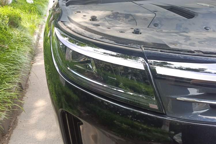 Used Hima AITO M7 2024 1.5T Intelligent Drive 4x4 Max Edition 6 Seats Right Front Headlight
